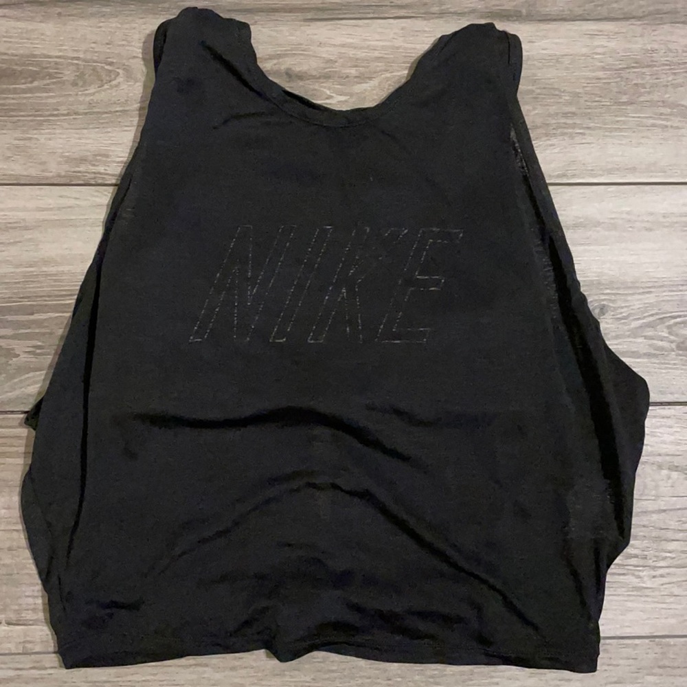 Size XS Nike workout top with built in sports bra